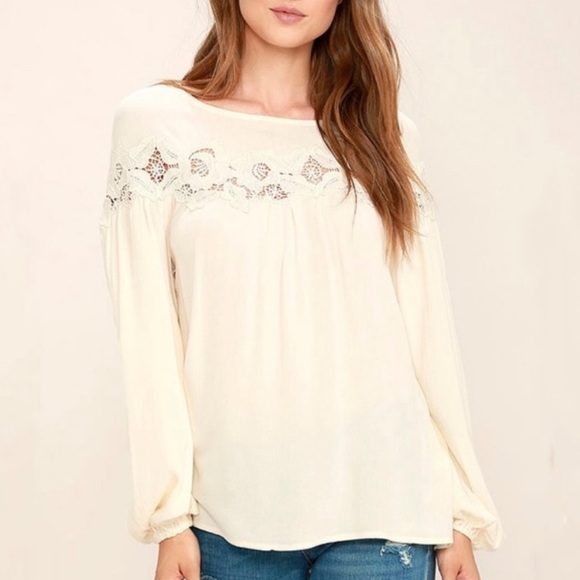 Billow Sleeve Boho Top - Picture 3 of 8